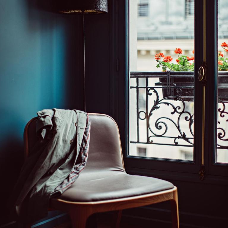 Monsieur Cadet Hotel & Spa - Chambre Double de Luxe - Accès Gratuit au Hammam - 9