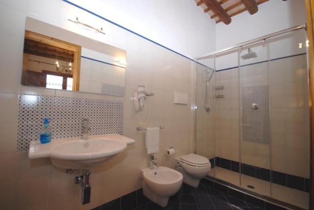 Nikki Nakke - Double Room with Skylight Window - 4