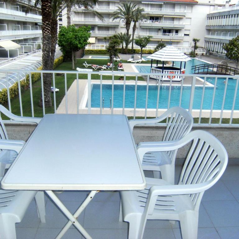 Illa Mar Dor 132 - Apartment with Pool View - 8
