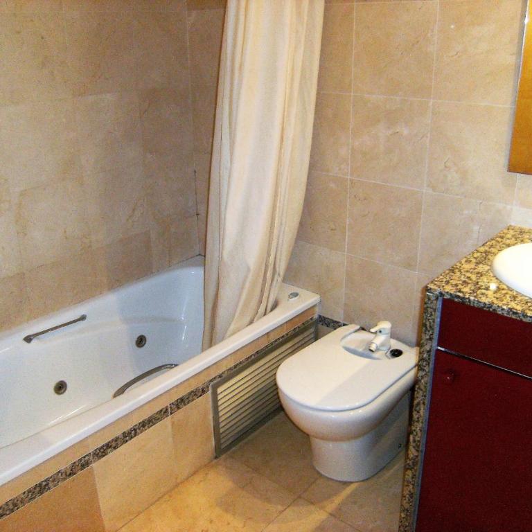 Illa Mar Dor 146 - Apartment with Pool View - 16