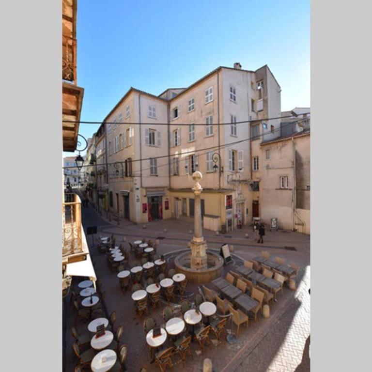GORGEOUS BRAND NEW 2 BEDROOMS - Appartement 2 Chambres - 19
