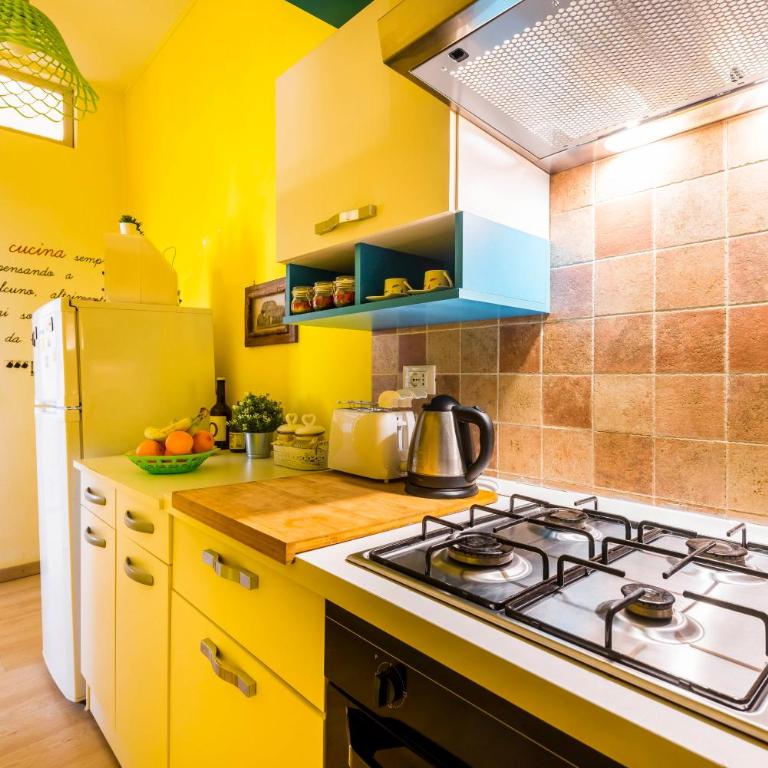 Elly's House - Apartment - 10
