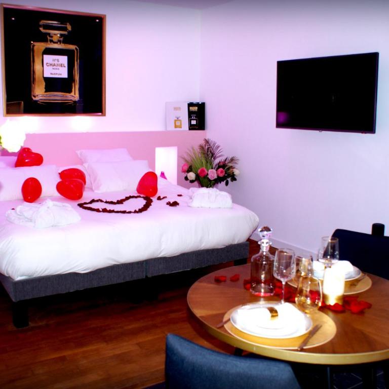Le Vénus - Appartement SPA Privatif Balnéo Sauna - Appartement Supérieur avec Sauna - 28