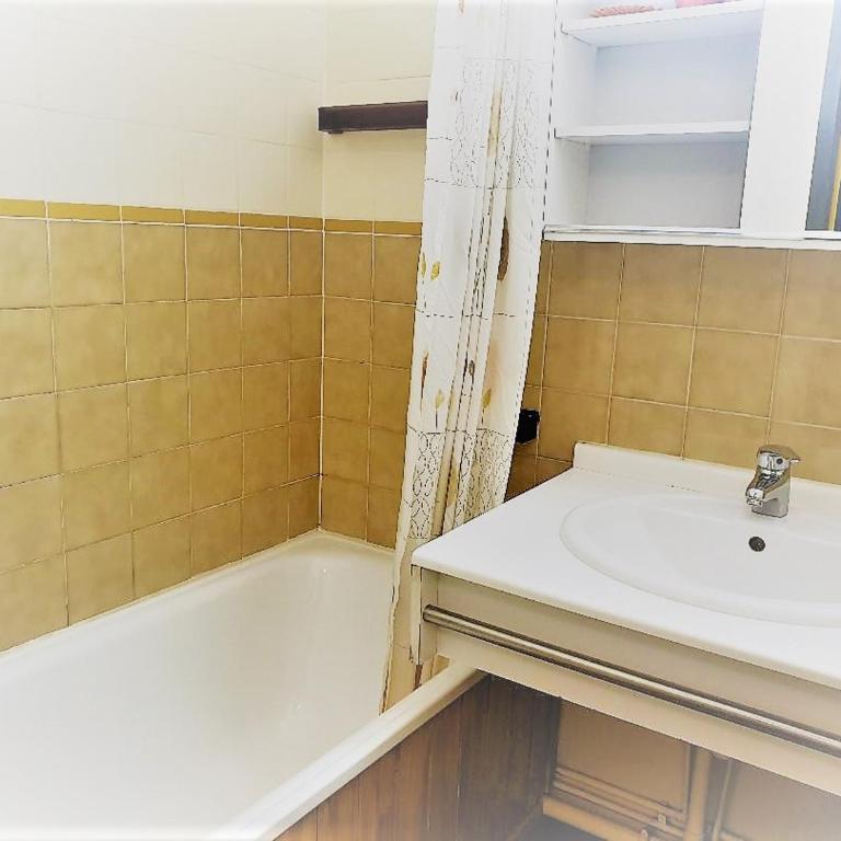 Résidence Chanteneige - Freeloc Immobilier - Appartement 1 Chambre - 1