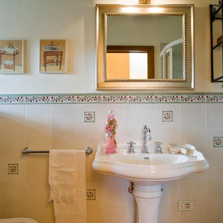 Tenuta Sant'Ilario - Villa con Piscina Privata - 10