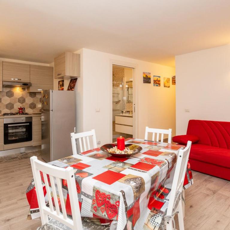 sweet home station - Two-Bedroom Apartment - 1