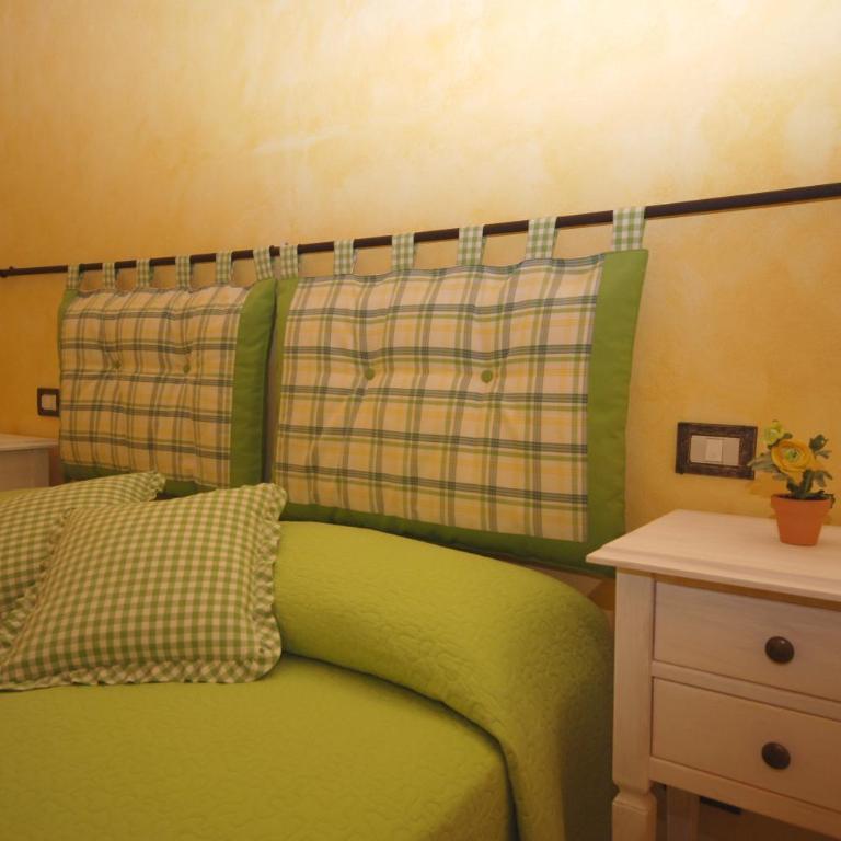 Nikki Nakke - Double Room with Skylight Window - 6