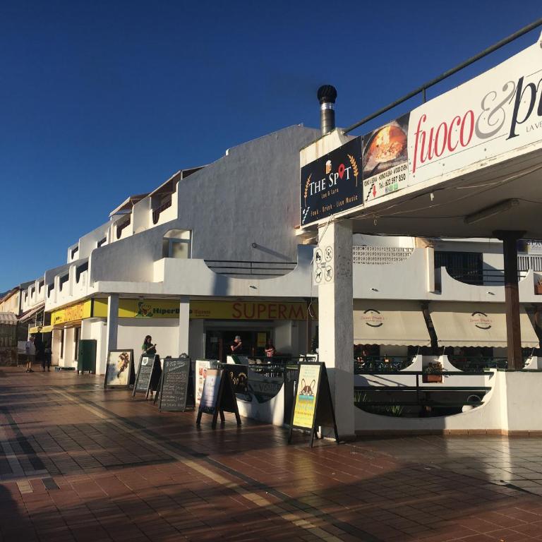 Appartamento Silvia - Apartamento de 1 dormitorio con balcón - 67