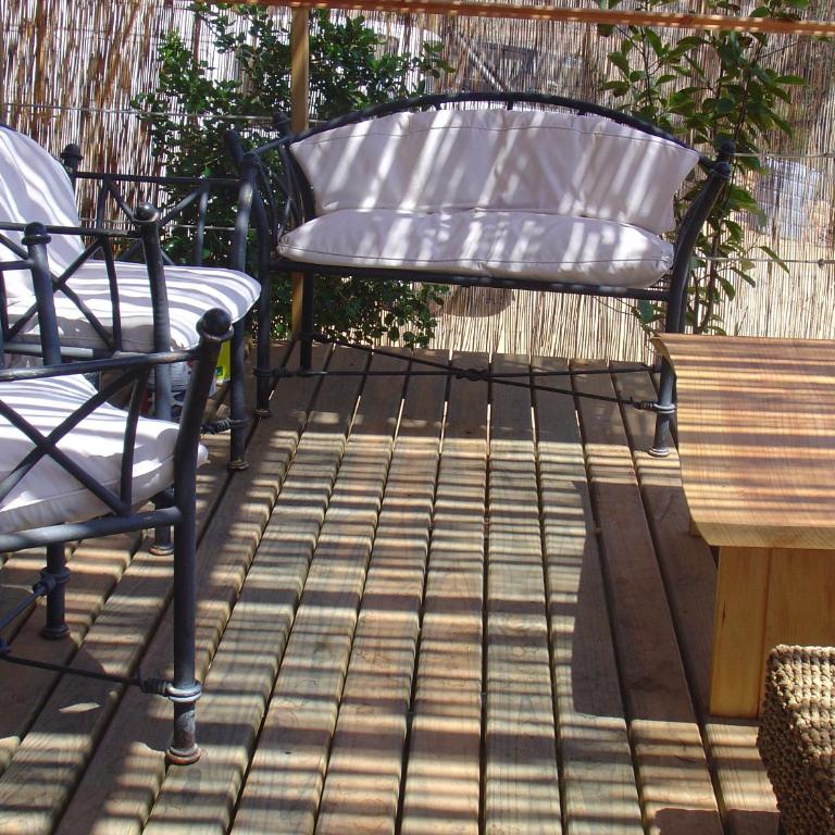 Converted Farm Loft - Loft - 2