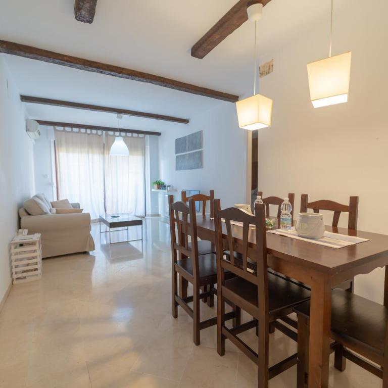 Apartamento Almunia - Two-Bedroom Apartment - 4