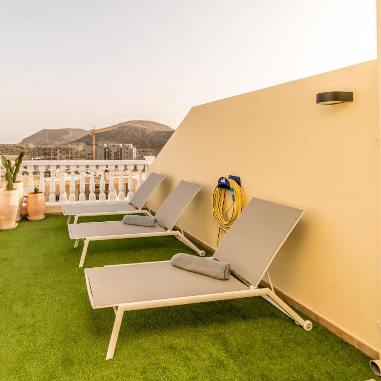The Palm Mar Duplex - Three-Bedroom Apartment - 2