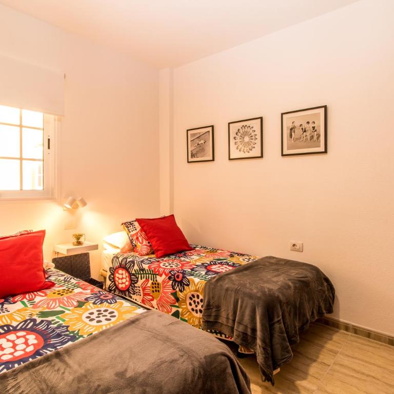 The Palm Mar Duplex - Three-Bedroom Apartment - 24