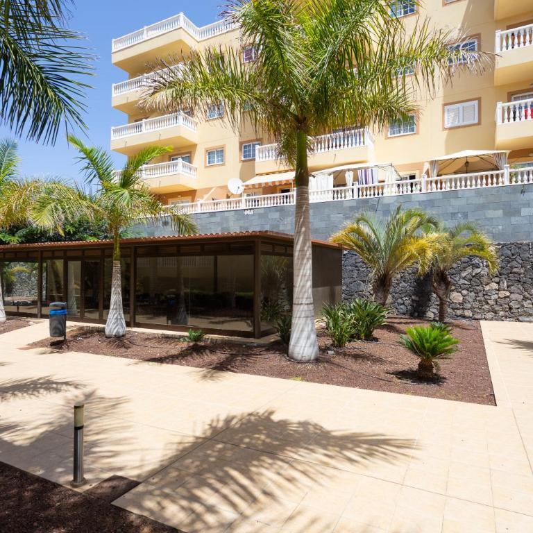The Palm Mar Duplex - Three-Bedroom Apartment - 26