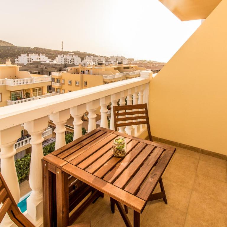 The Palm Mar Duplex - Three-Bedroom Apartment - 34