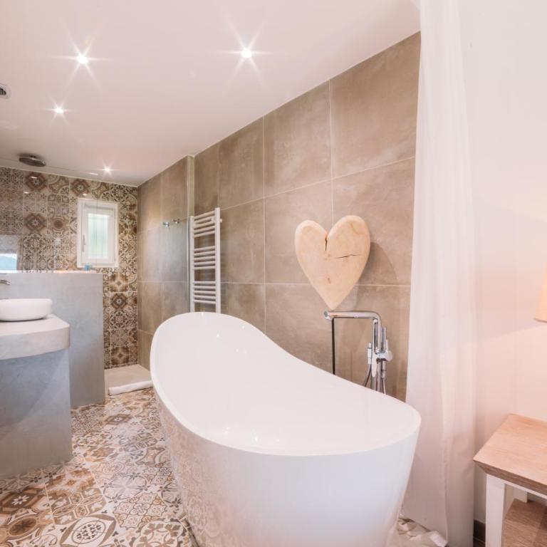Hôtel Font Mourier - Chambre Double Prestige avec Baignoire et Douche - 1