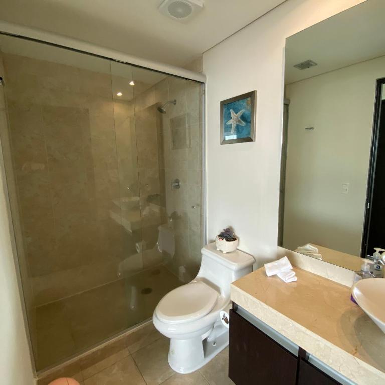 Apartamento de 2 habitaciones junto al WTC - Two-Bedroom Apartment - 17