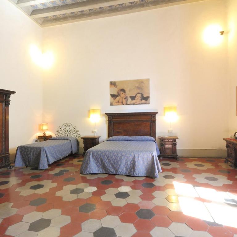 Hotel Bavaria - Camera Quadrupla con Doccia Privata e Bagno in Comune - 4