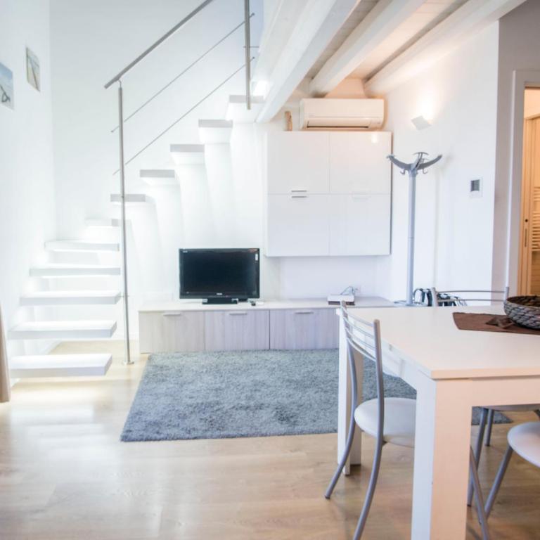Casa Gelsomino - One-Bedroom House - 27