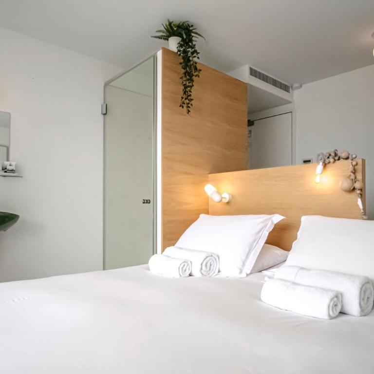 Hôtel La Reine Jane - Chambre Double avec Balcon - Premier Étage - Vue sur Mer - 20