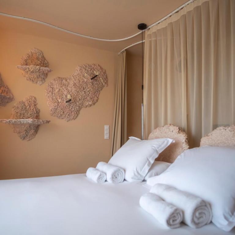Hôtel La Reine Jane - Chambre Double - Côté Pinède - 1er Étage - 7