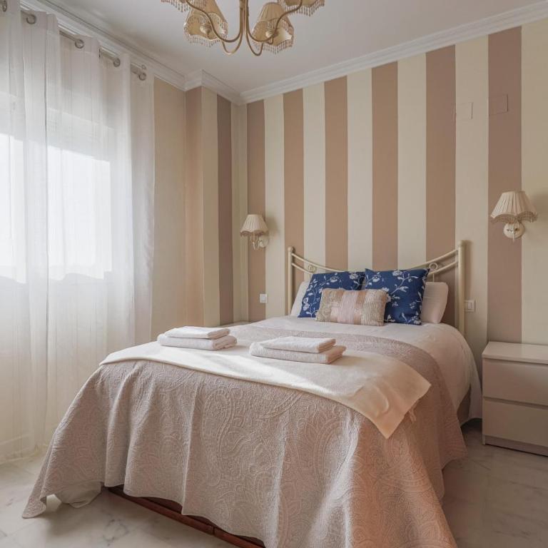 Descanso-elegancia en Sevilla Parking Gratuito - Apartamento de 2 dormitorios - 2