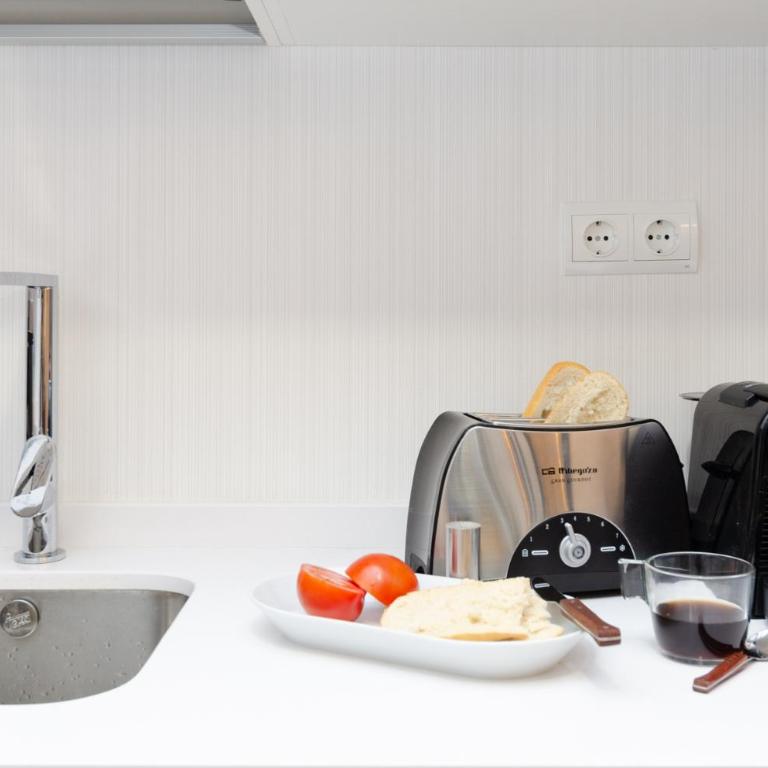 Palacio Premium Stay - Two-Bedroom Apartment - 18