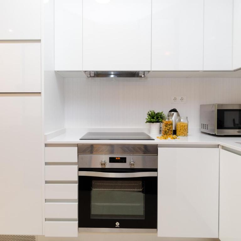 Palacio Premium Stay - Two-Bedroom Apartment - 16