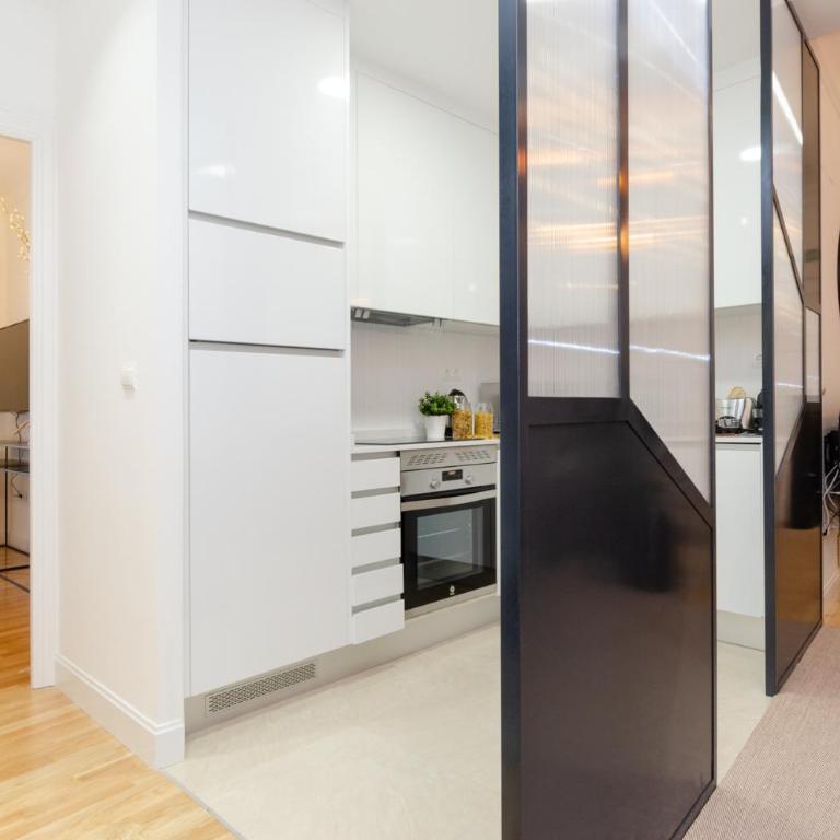 Palacio Premium Stay - Two-Bedroom Apartment - 13