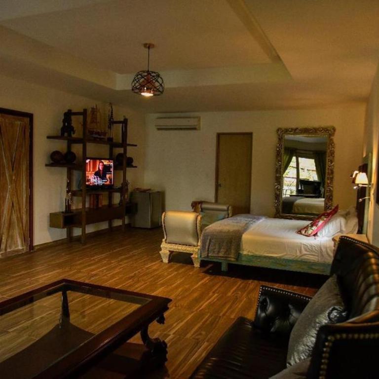 Hotel Finca Naranjal - Suite Deluxe con bañera de hidromasaje - 2