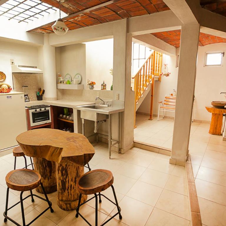 Htl & Villas Las Glorias Mazamitla, céntricas, parking, jardín - Villa Estándar - 5