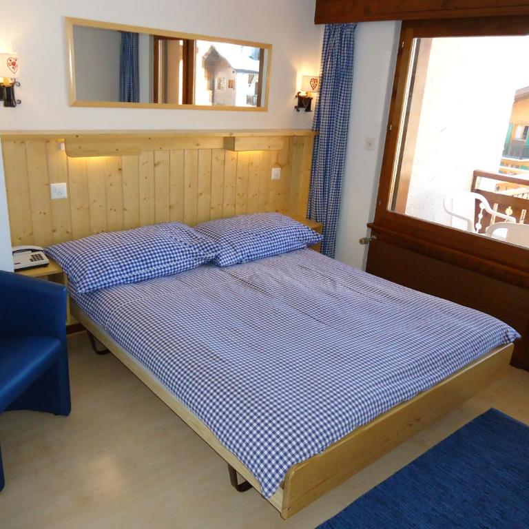 Hotel Mirabeau - Chambre Double ou Lits Jumeaux avec Balcon - 9
