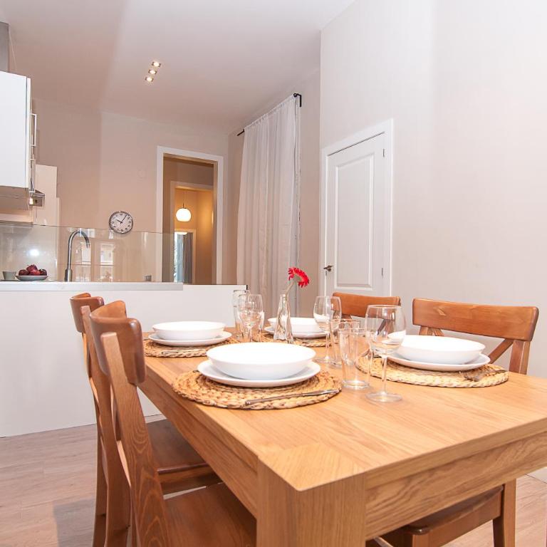 Weflating Ramblas - Two-Bedroom Apartment - Fontanella 13 - 2