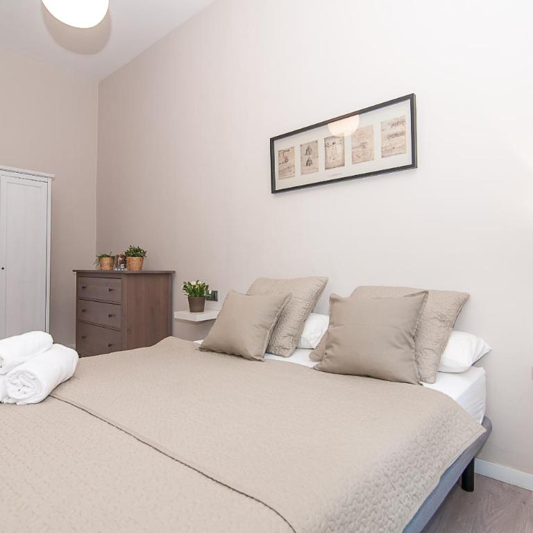 Weflating Ramblas - Two-Bedroom Apartment - Fontanella 13 - 18