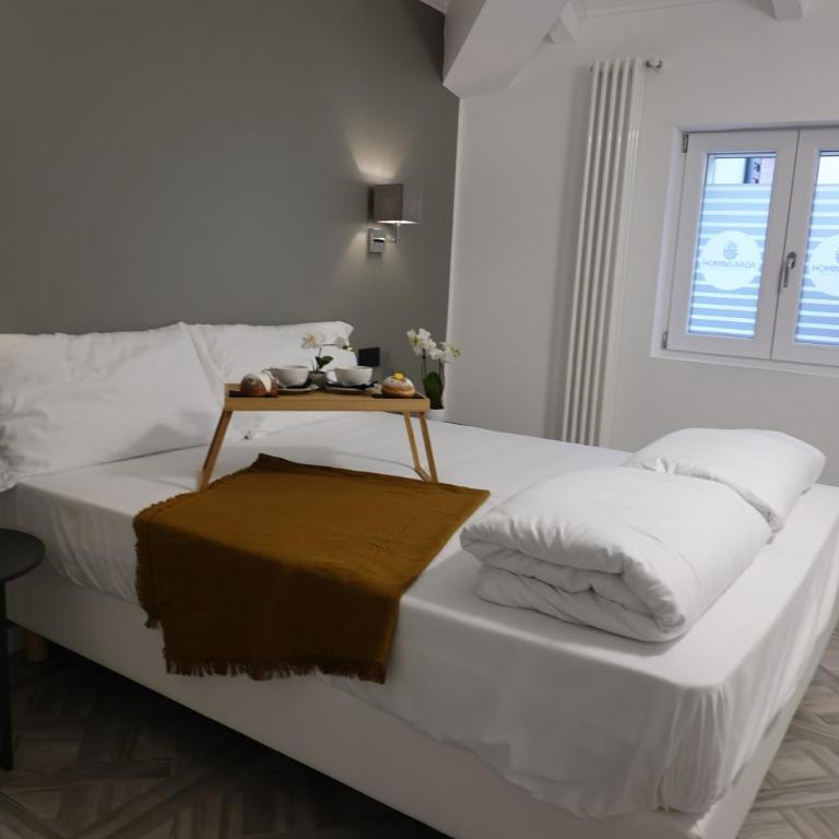 Homingarda Apartments, Pool & Garden, Near Lake Garda and Center - Three-Bedroom Penthouse Apartment with Terrace - 10