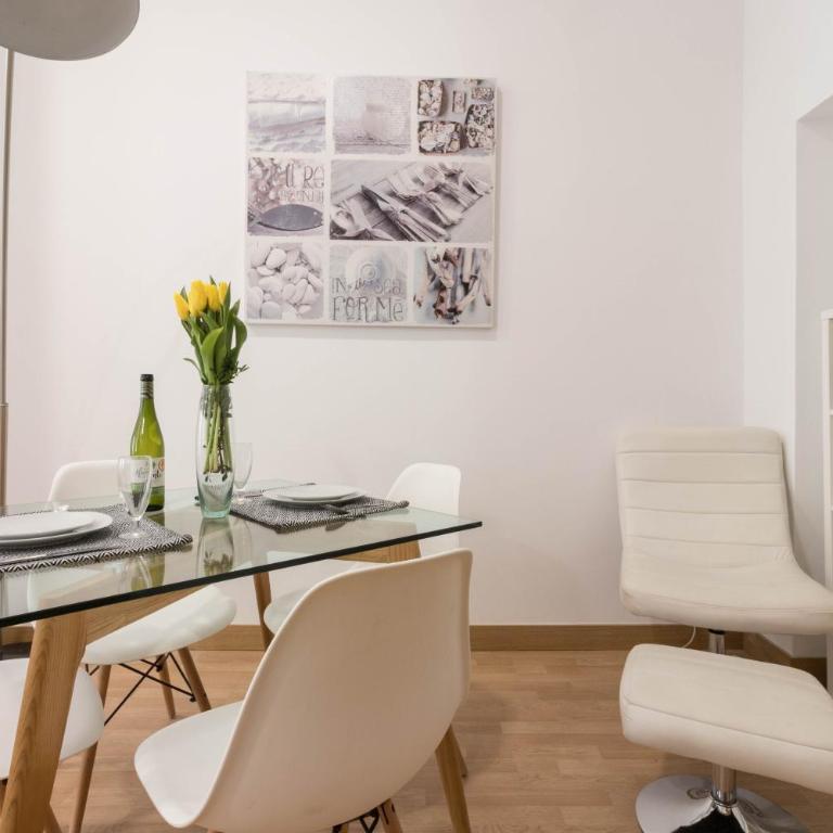 ALC - Mayor 25 - One-Bedroom Apartment - 50