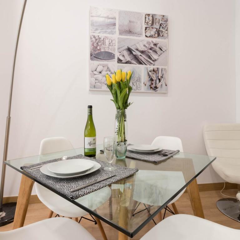 ALC - Mayor 25 - One-Bedroom Apartment - 48
