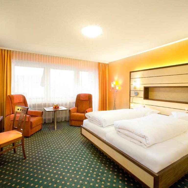 Kur- und Wellnesshotel Förch - Doppelzimmer mit Balkon - 2