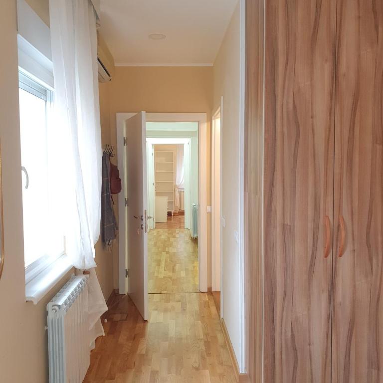 Smiljaniceva Urban Downtown Apartment - Apartman sa 3 Spavaće Sobe - 14