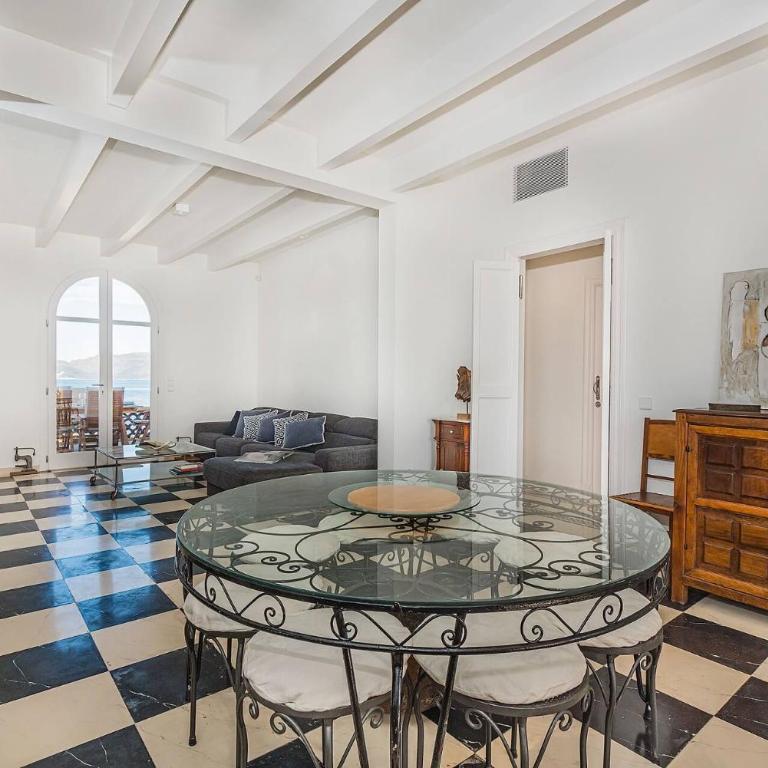 Beachfront Villa Es Clot by Sealand Villas - Villa con vistas al mar - 22