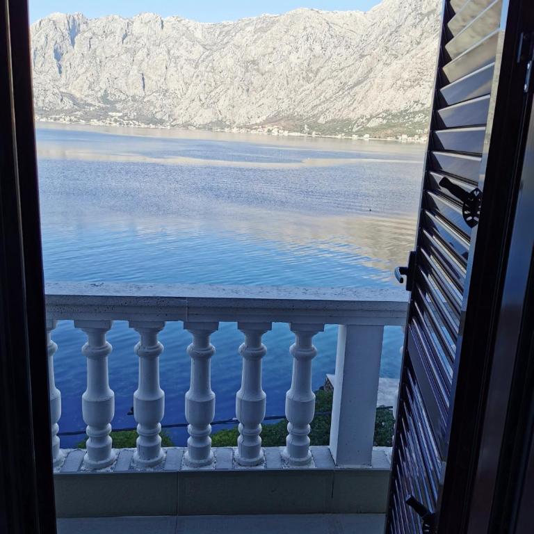 Apartments Popovic - Studio with Sea View - 9