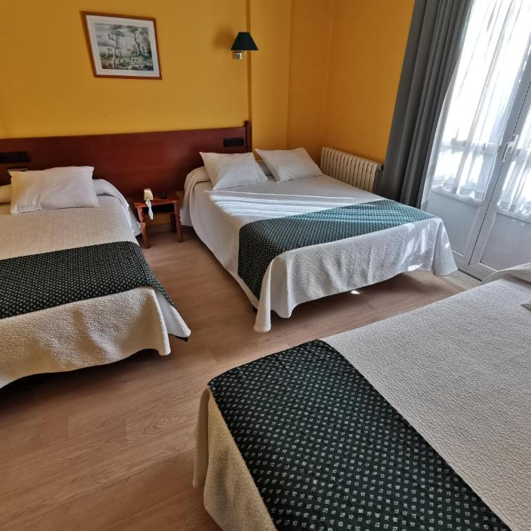 Hotel San Jacobo - Habitación Triple - 2