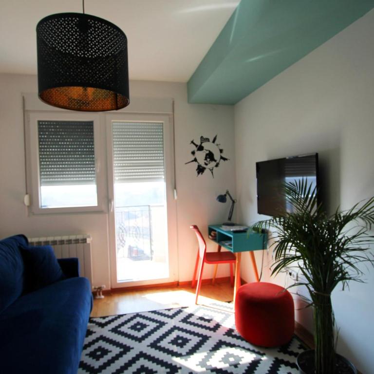 Lola Almost Home - Two-Bedroom Apartment - 13