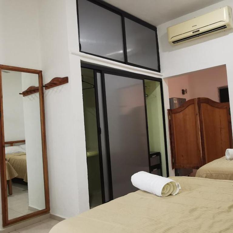 Hotel Iker - Suite Deluxe - 10