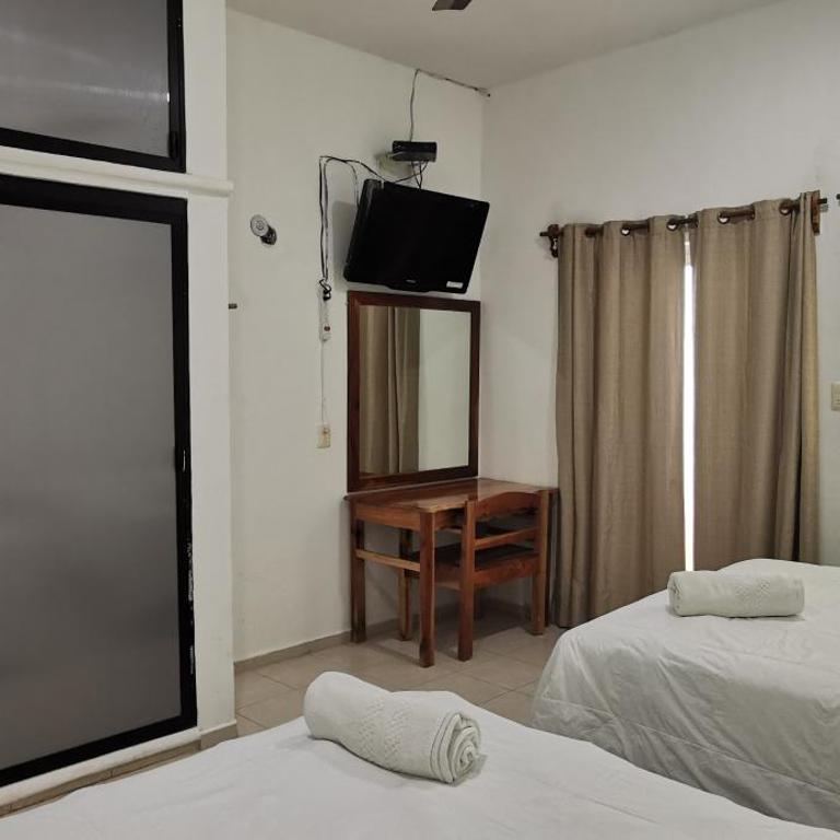 Hotel Iker - Suite Deluxe - 1