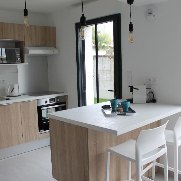 MAGNIFIQUES APPTS à 1 MINUTE DE LA PLAGE - Apartamento de 1 dormitorio - 3