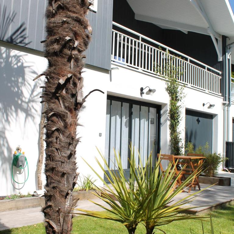 MAGNIFIQUES APPTS à 1 MINUTE DE LA PLAGE - Apartamento de 1 dormitorio - 2