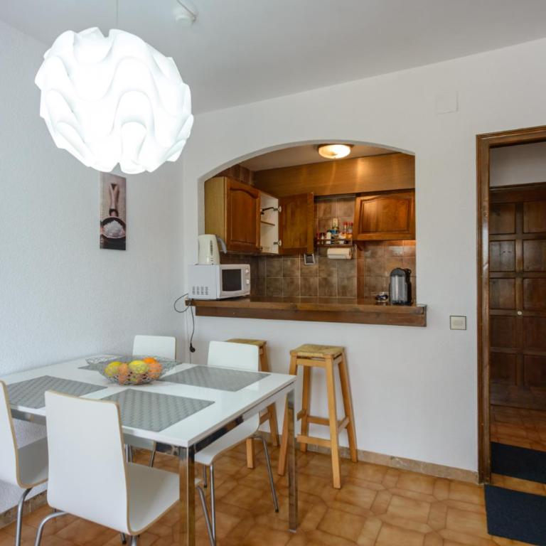 APPARTEMENT REZ DE JARDIN EMPLACEMENT #1 - Apartamento de 1 dormitorio - 10
