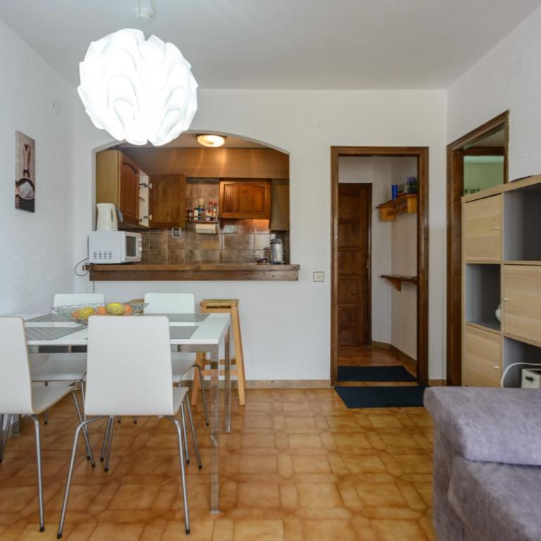 APPARTEMENT REZ DE JARDIN EMPLACEMENT #1 - Apartamento de 1 dormitorio - 11