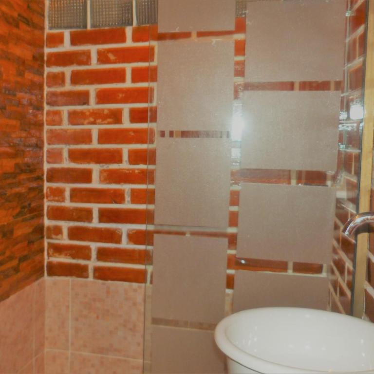 Piacere Hotel - Habitación Doble con baño privado - 5