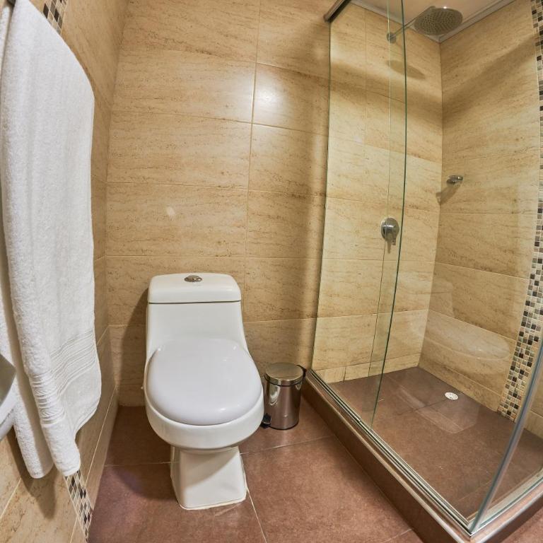 Mr. Huésped - Habitación Triple con baño privado - 1
